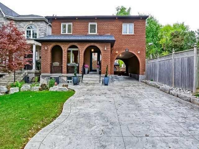 1075 Glengrove Ave W