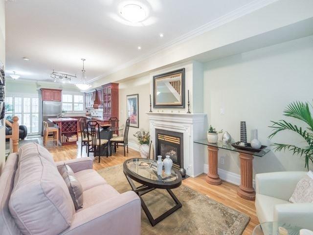 14 Archgate Lane