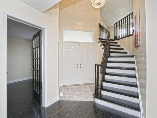 47 Lord Simcoe Dr, Brampton ON | Property.ca
