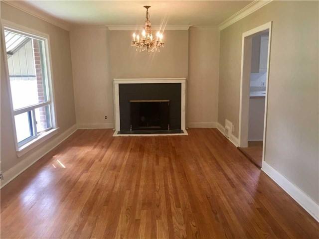 Mainflr - 26 Beckett Ave