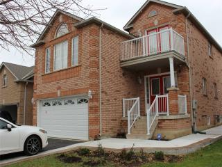 64 Pertosa Dr