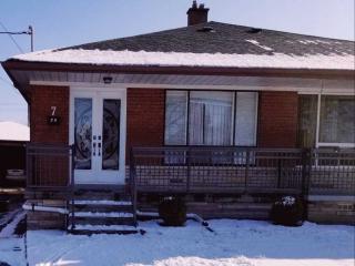 7 Grampian Cres