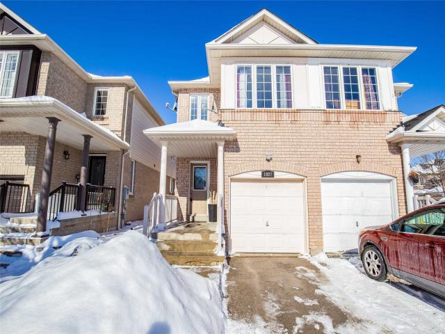 1027 Borden Lane