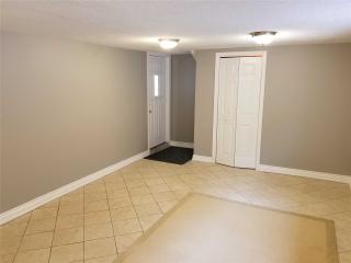 65 Franel Cres