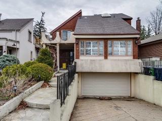 6 Muir Ave