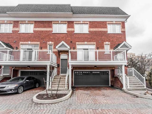 120 Bronte Rd W
