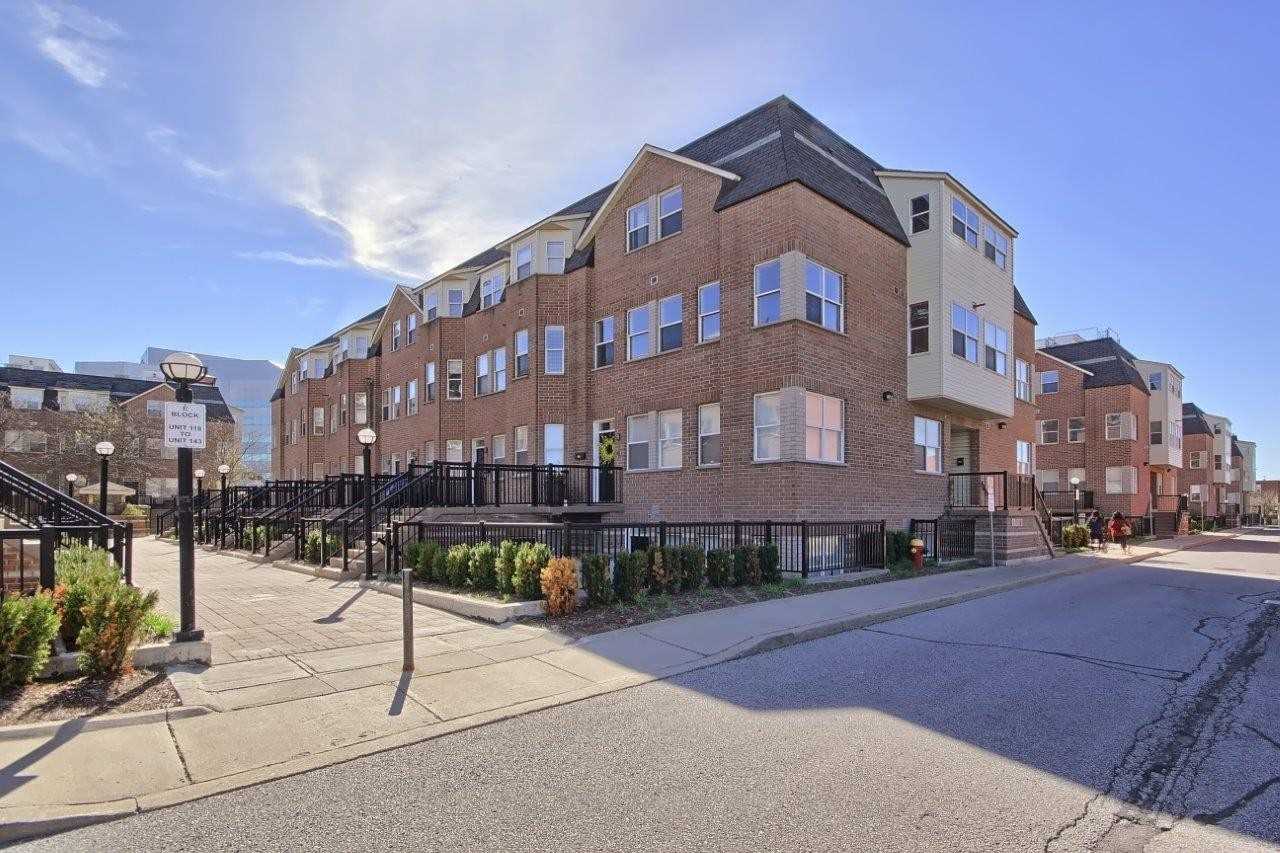 760 Lawrence Ave W, Unit 114, North York Expired, W4453898 Condos.ca