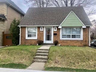 366 Culford Rd N