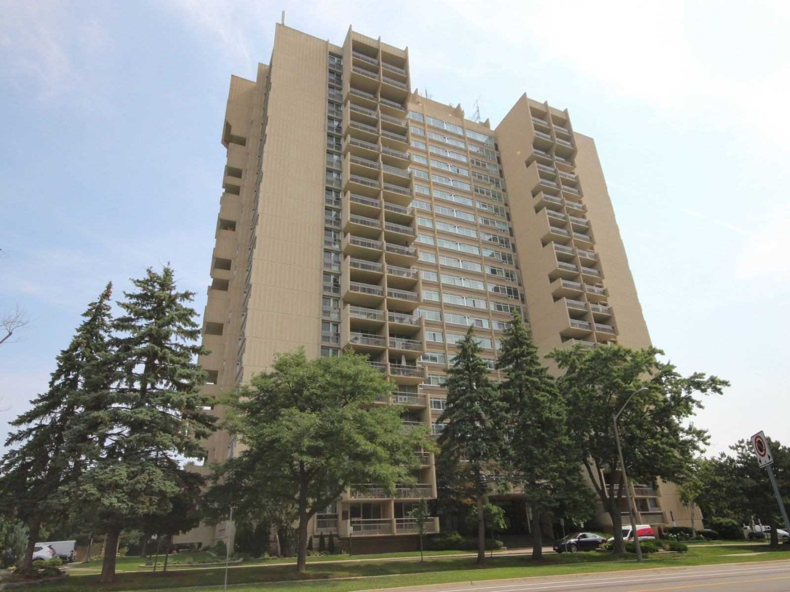 508 1359 White Oaks Blvd, Oakville Sold, W4476349 Condos.ca