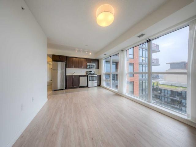 830 Lawrence Ave W, Unit 1506