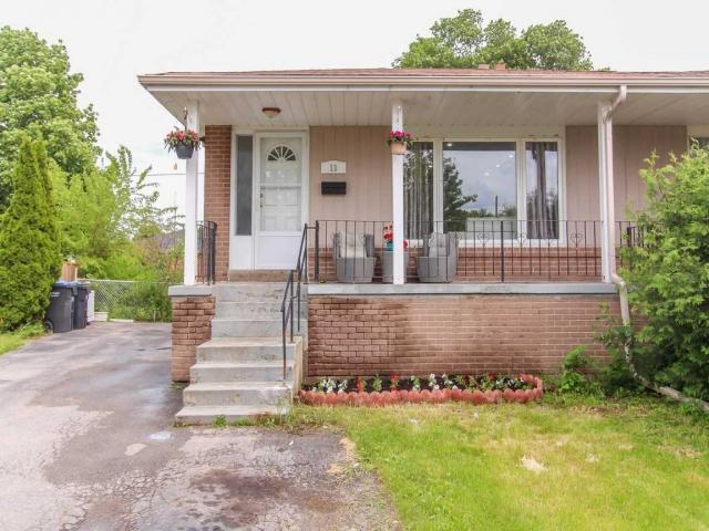 11 Darlington Cres