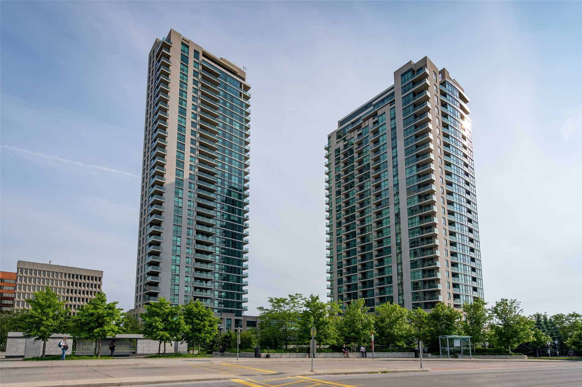 2606 225 Sherway Gardens Rd, Etobicoke