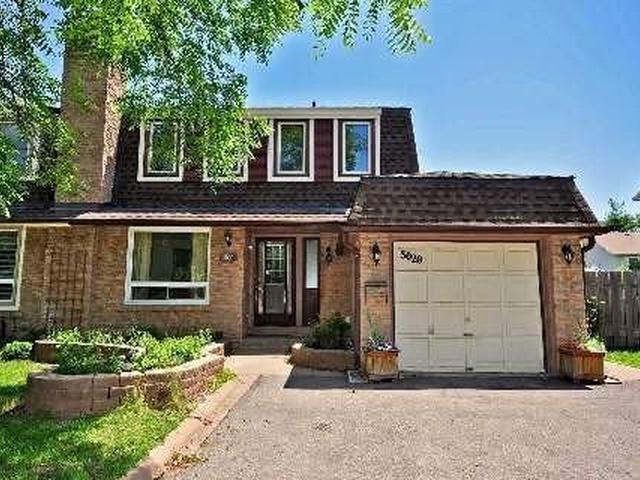 (Upper - 3029 Oslo Cres