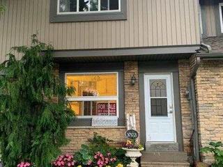 633 Woodward Ave