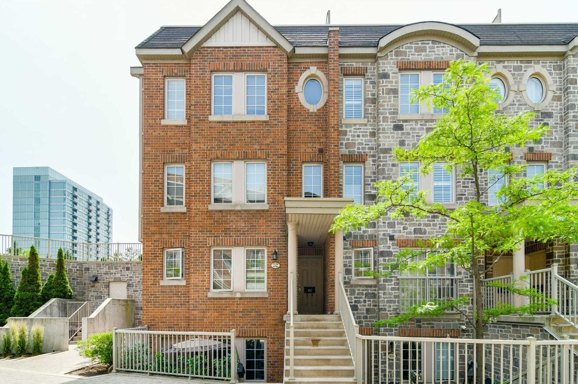 103 9 Windermere Ave, Toronto Sold, W4512239 Condos.ca