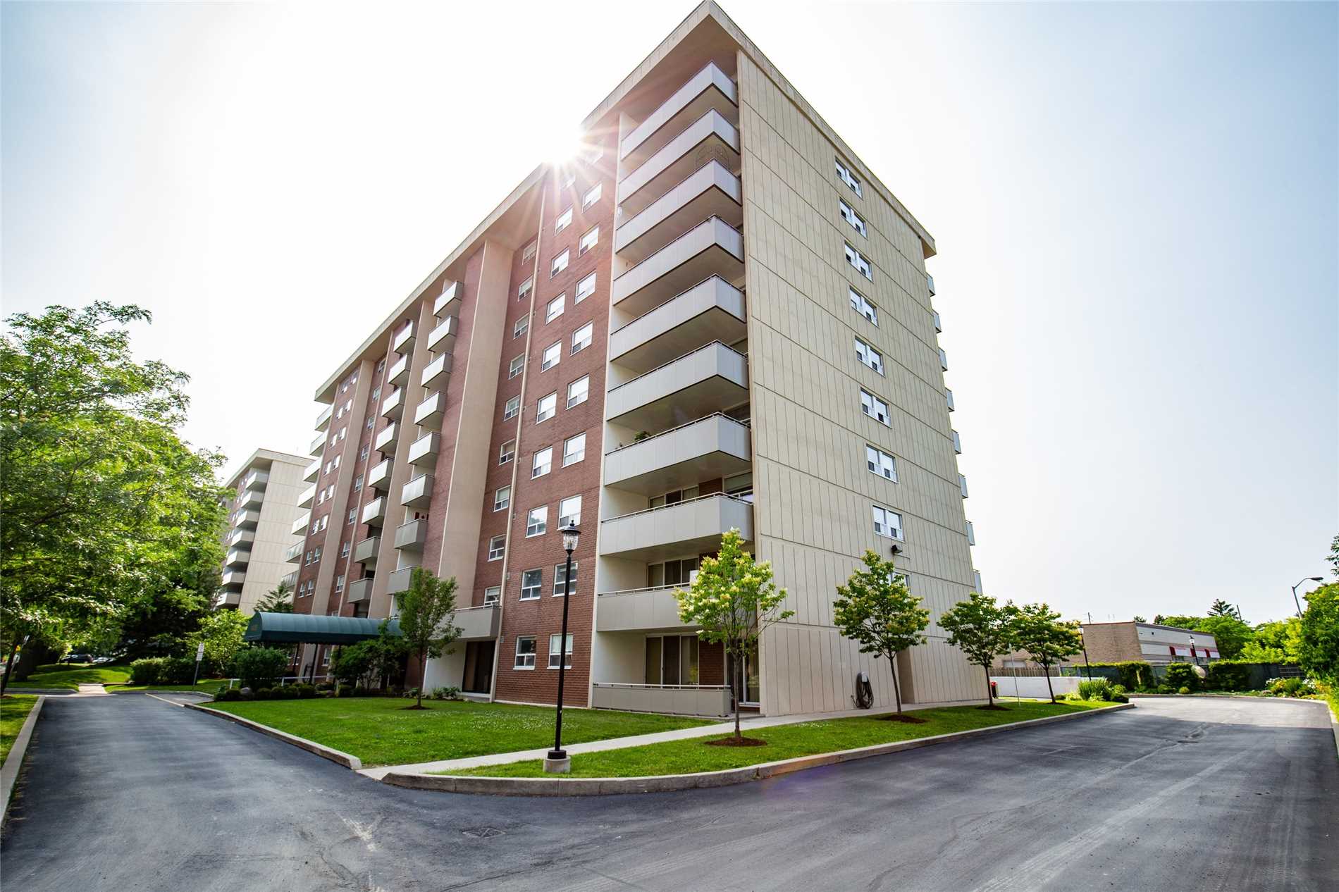 901 1425 Ghent Ave, Burlington Sold, W4513500 Condos.ca