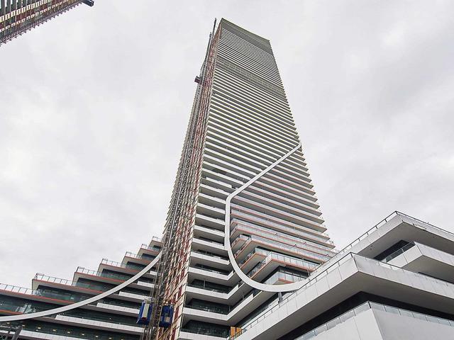 30 Shore Breeze Dr, Unit 1718