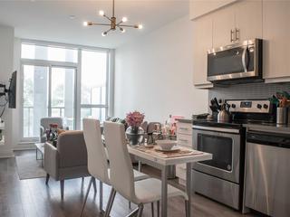 17 Zorra St, Unit 304