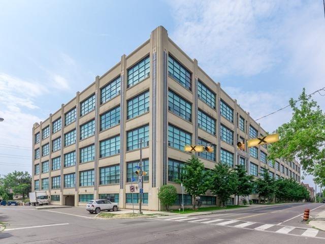 1001 Roselawn Ave, PH434