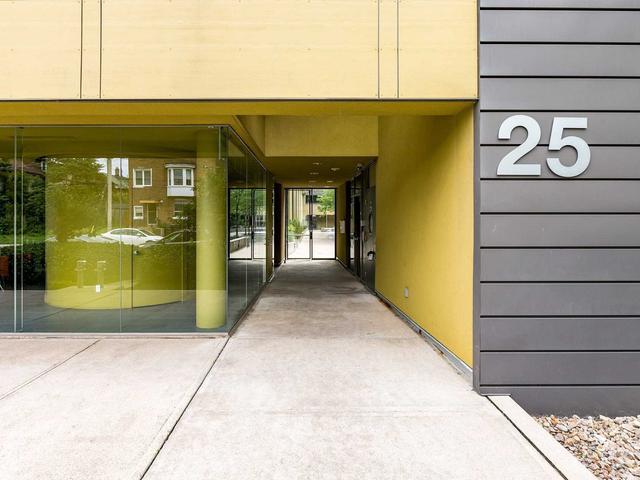 406 - 25 Ritchie Ave