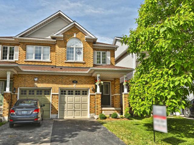 24 Dills Cres