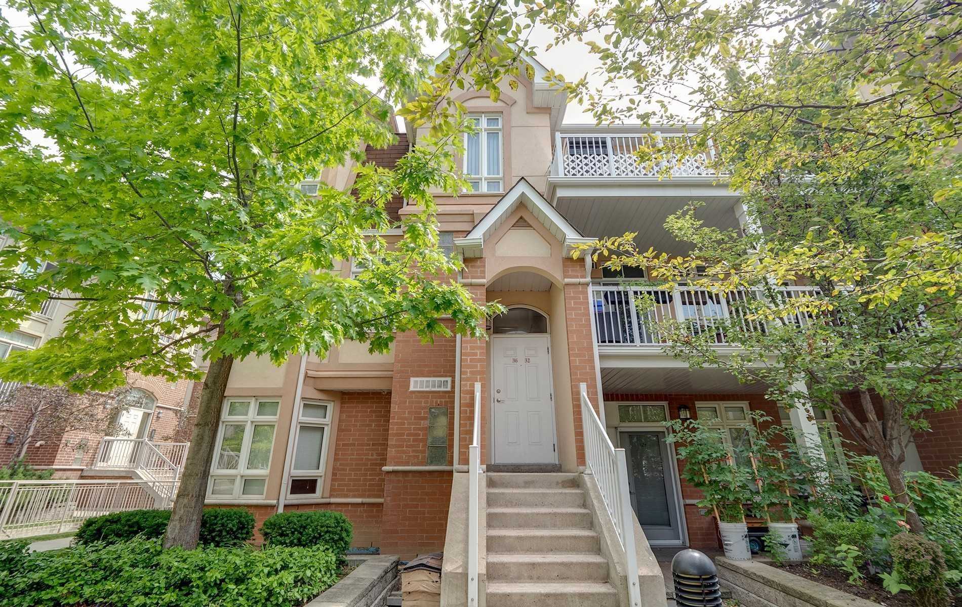 32 36 Gibson Ave, Toronto Sold, W4520319 Condos.ca