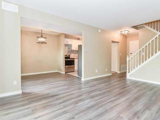 2085 Meadowbrook Rd, Unit 8