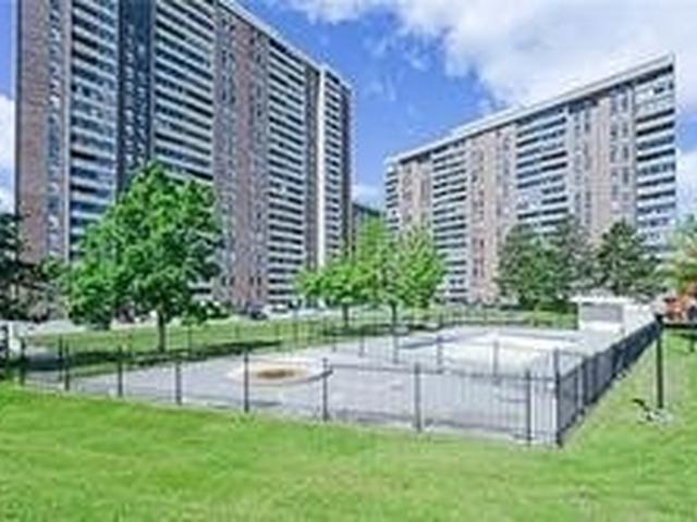 18 Knightsbridge Rd, Unit 803