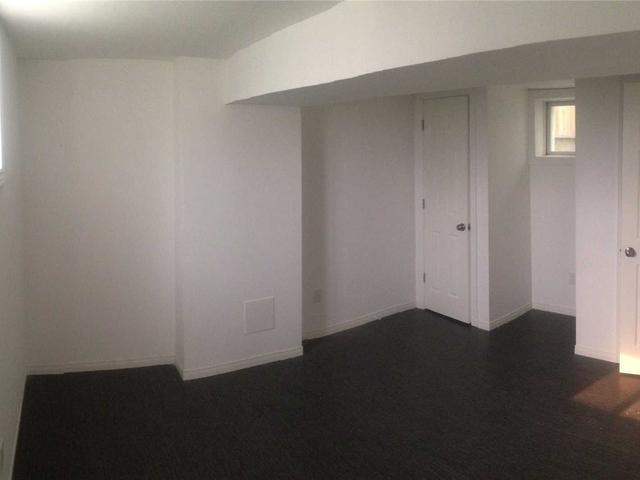 Lower - 1239 Glencairn Ave