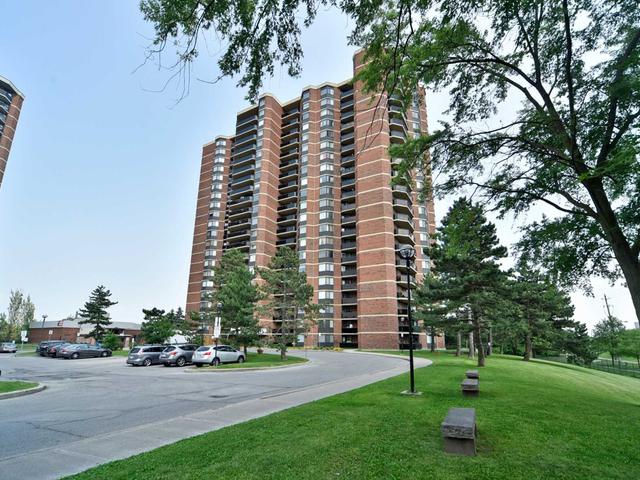 1903 - 234 Albion Rd