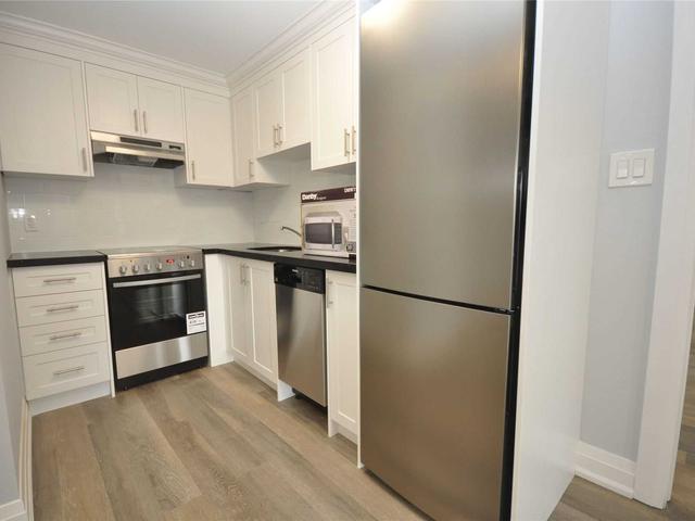 4 - 3465 Lake Shore Blvd W