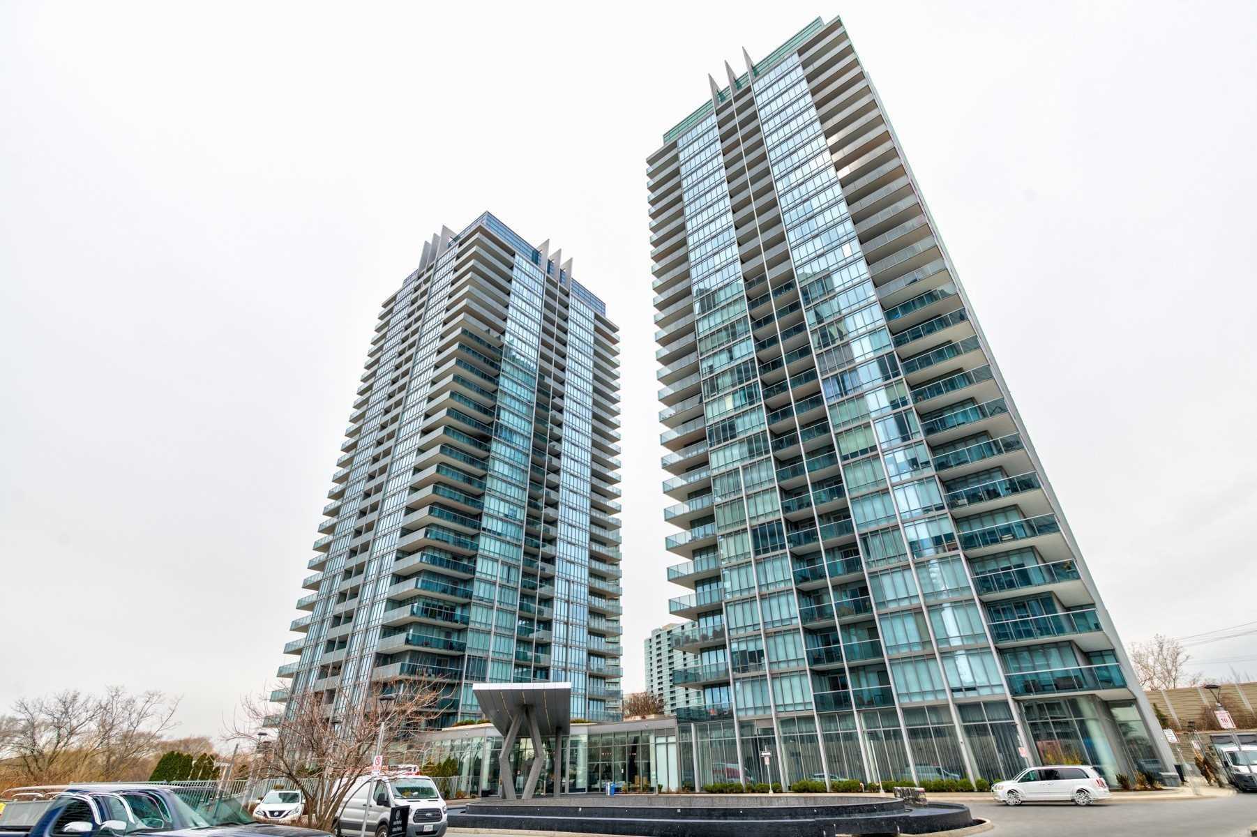 308 90 Park Lawn Rd, Etobicoke