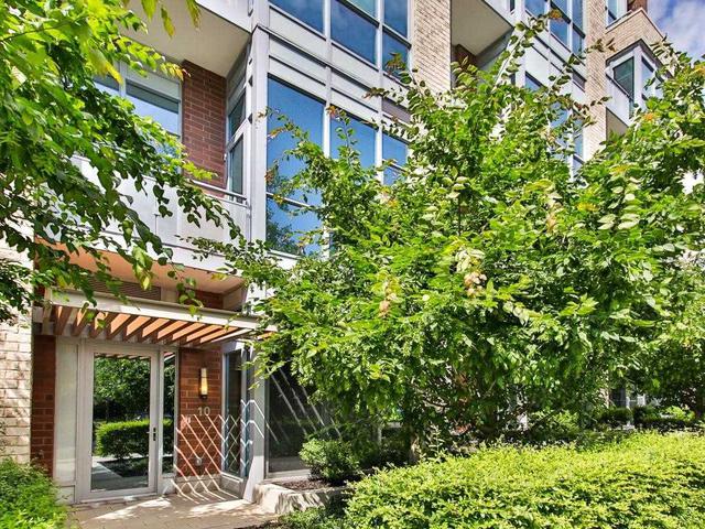 1830 Bloor St W, TH103