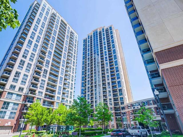 3 Michael Power Pl, Unit 302