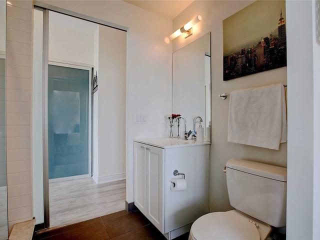 403 - 105 The Queensway