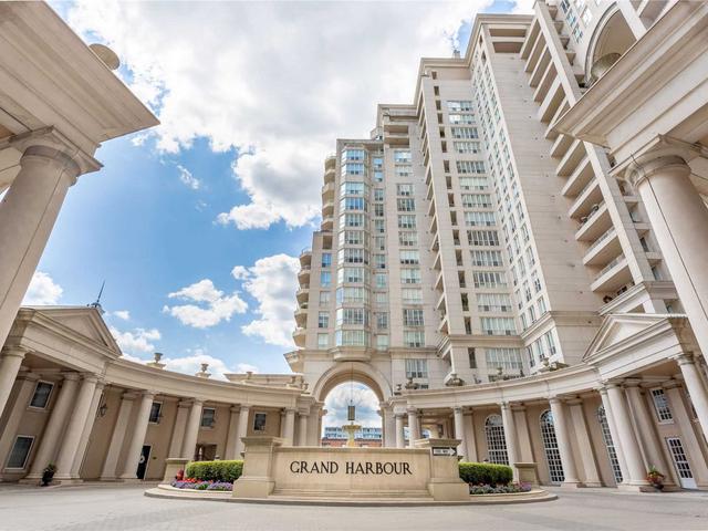 2287 Lake Shore Blvd W, Unit 807
