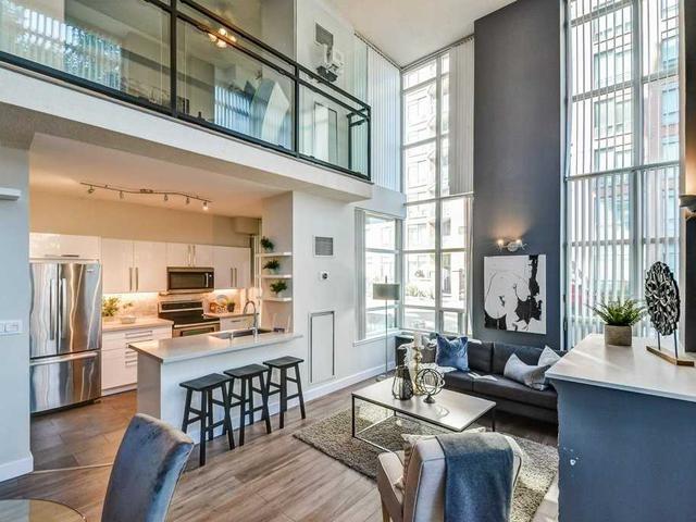 200 Manitoba St, Unit 119