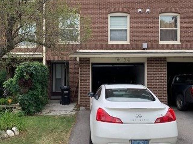 34 - 34 Eden Park Dr