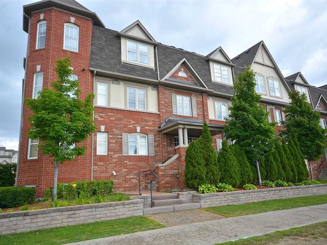 645 Dundas St W, Unit 6
