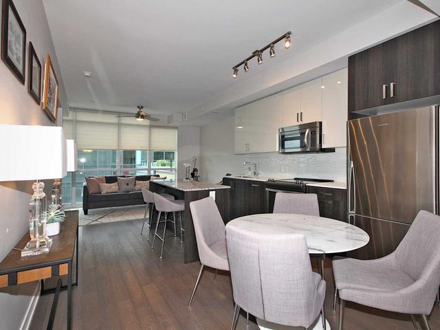 703 - 36 Howard Park Ave