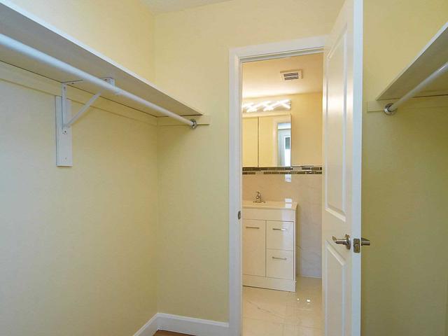 2401 - 75 Emmett Ave