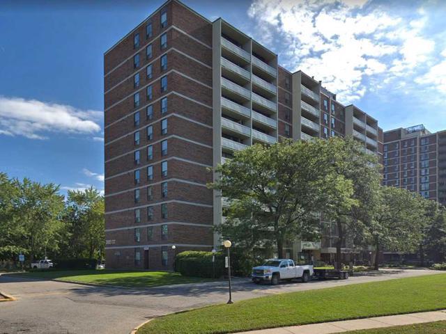 3120 Kirwin Ave, Unit 207