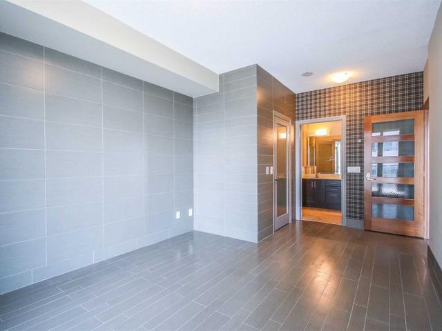 512 - 58 Marine Parade Dr