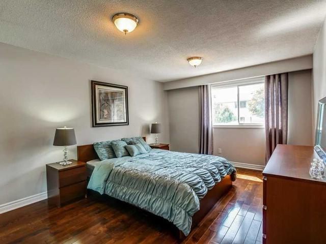 3403 Martins Pine Cres