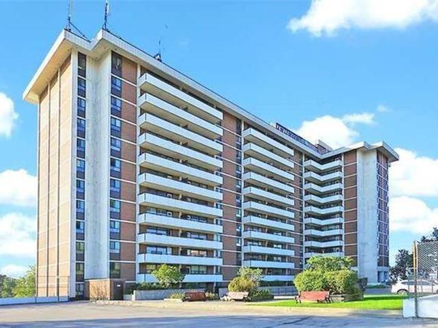 541 Blackthorn Ave, Unit 804