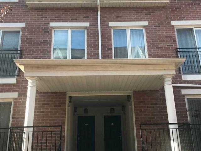 22 Laidlaw St, Unit 1229