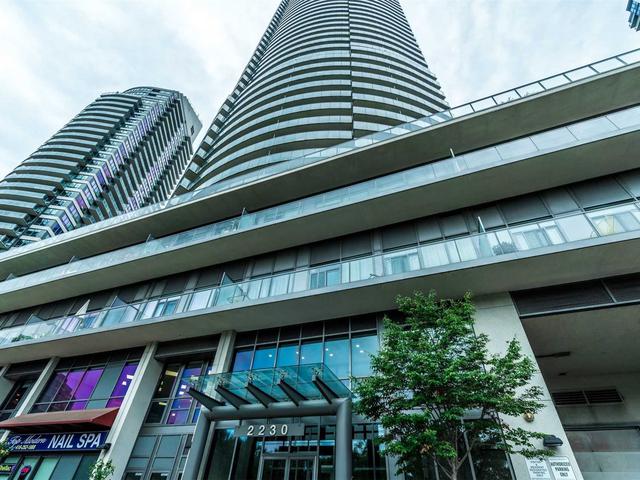 2230 Lakeshore Blvd W, Unit 2205