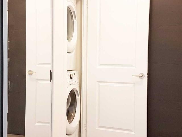 3103 - 33 Shore Breeze Dr