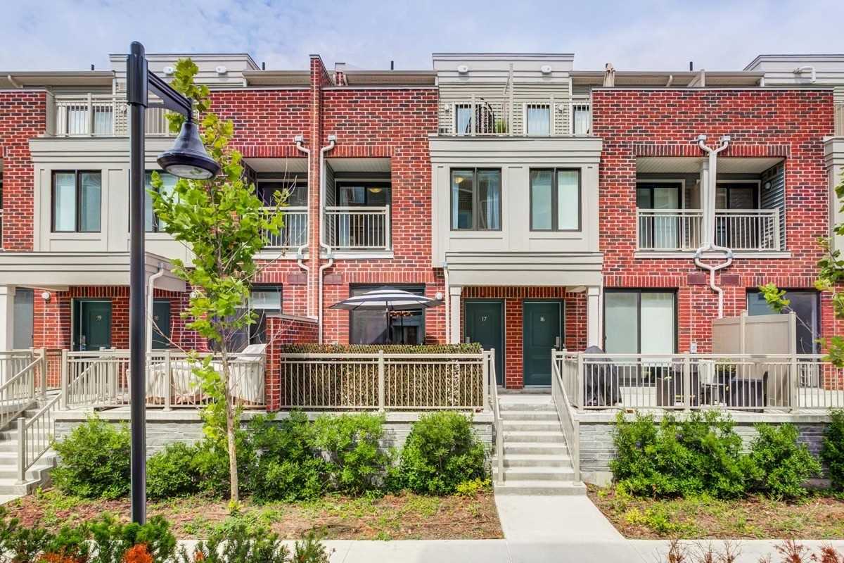 17 135 Long Branch Ave, Etobicoke Terminated, W4570175 Condos.ca