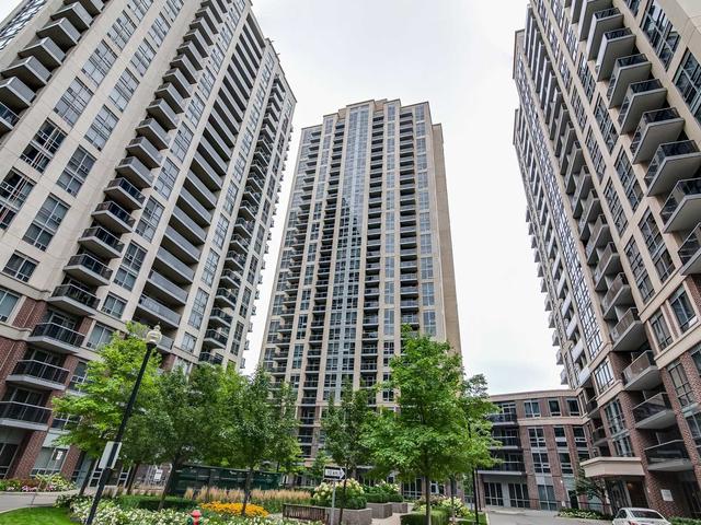 3 Michael Power Pl, Unit 205
